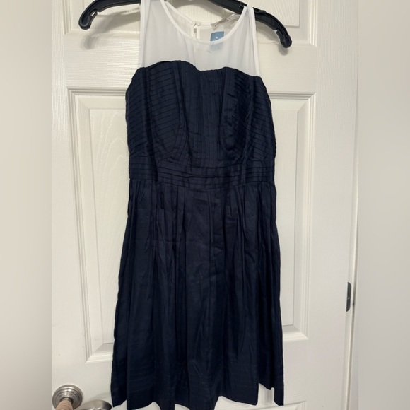 New - - LOFT cute dress - Picture 1 of 7